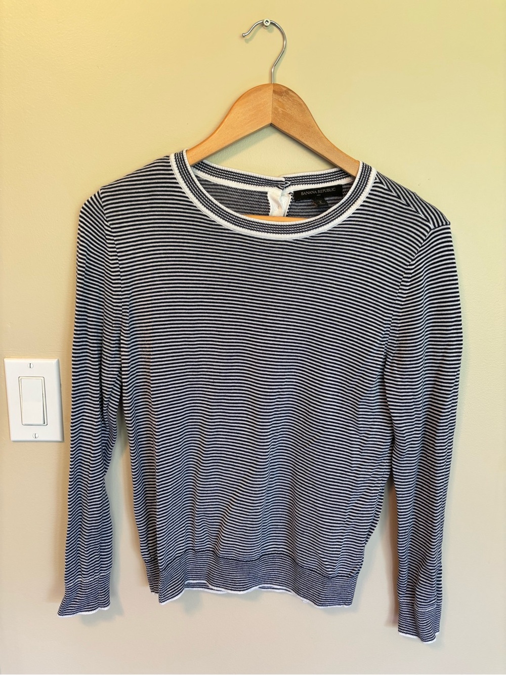 Banana Republic Navy & White Thin-Strip Crewneck Sweater